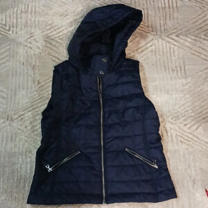 NWT Womens New York & Company Size M Navy Blue Quilted Vest Hood